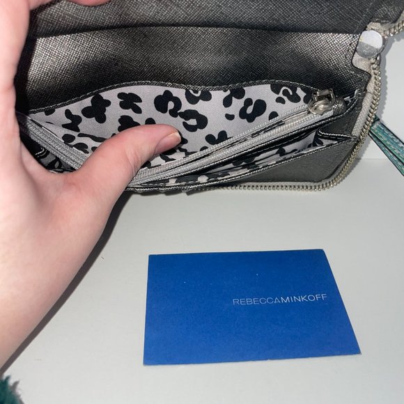 REBECCA MINKOFF Gorgeous Watercolor & Snake/Croc Design Wristlet/Wallet - Picture 6 of 8